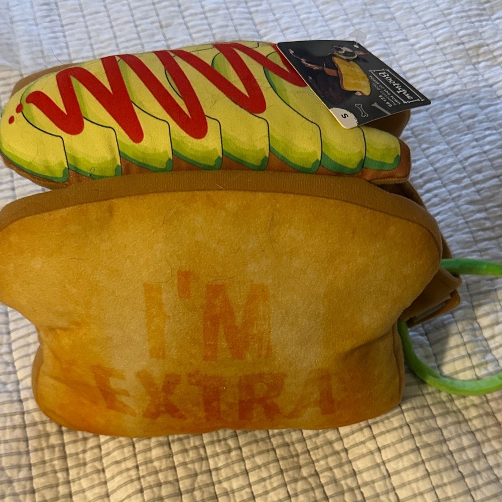 Toast of the town dog Costume with 'I'm Extra' Print size small